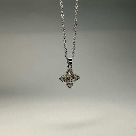 Aris Star Bloom Pendant