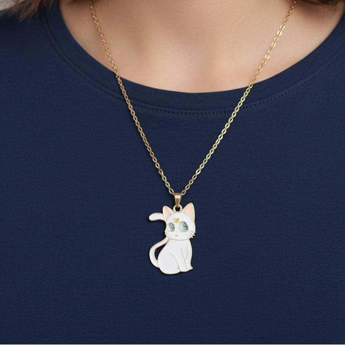 Luna Charm